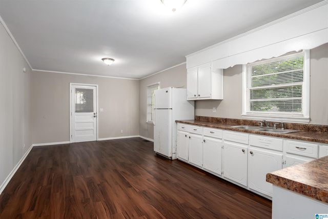 2245 3RD STREET NE, Center Point, AL 35215