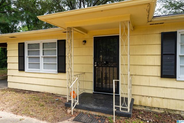 2245 3RD STREET NE, Center Point, AL 35215