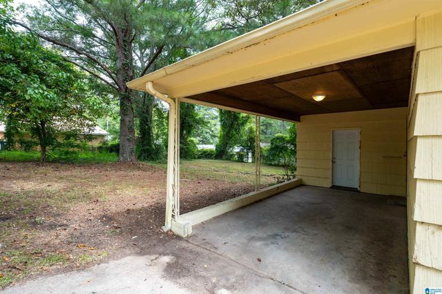 2245 3RD STREET NE, Center Point, AL 35215