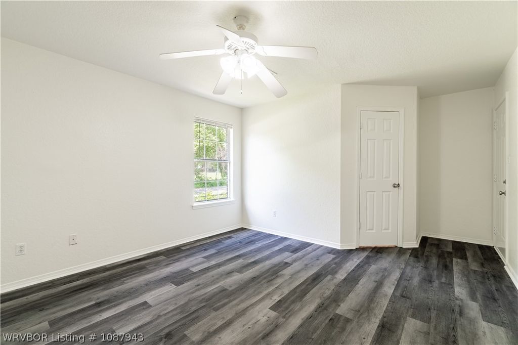 5001 S 30th Street 5001 S 30th Street
