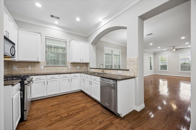 5818 Kiam Street, Houston, TX 77007