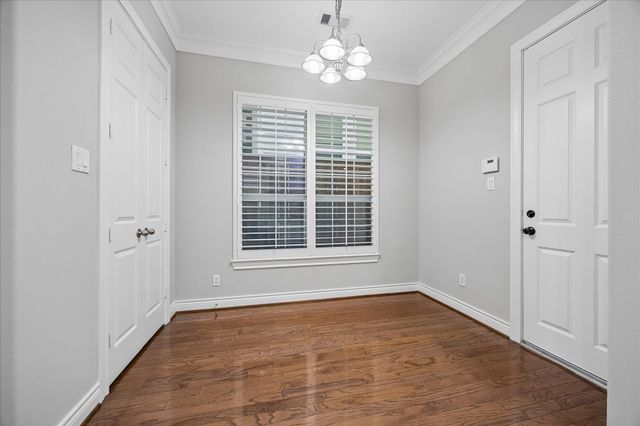 5818 Kiam Street, Houston, TX 77007