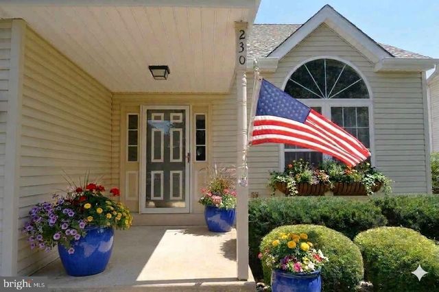 230 FOREST PARK DR, Chalfont, PA 18914