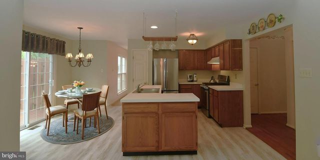 230 FOREST PARK DR, Chalfont, PA 18914