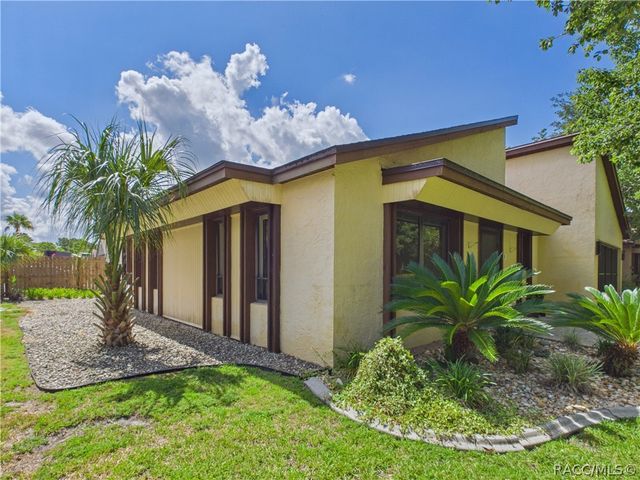 5 Pinewood Green, Homosassa, FL 34446