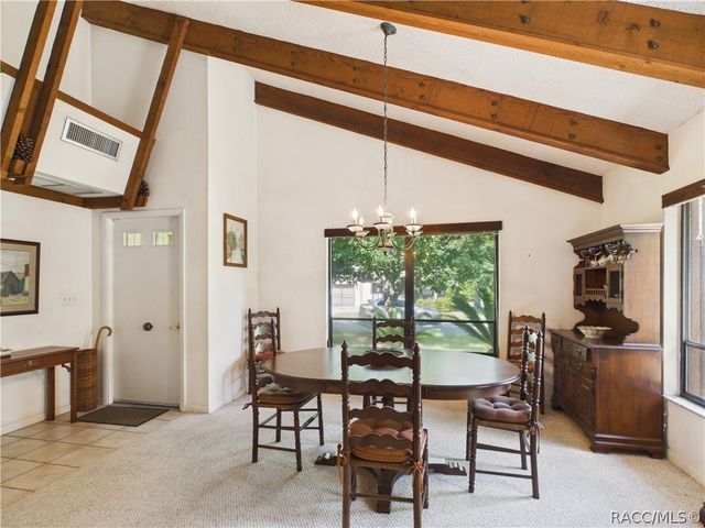 5 Pinewood Green, Homosassa, FL 34446