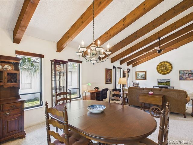 5 Pinewood Green, Homosassa, FL 34446