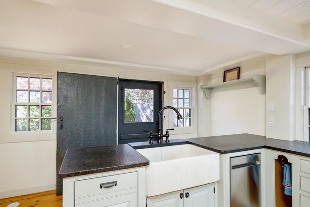 114 Mechanic Street, Portsmouth, NH 03801