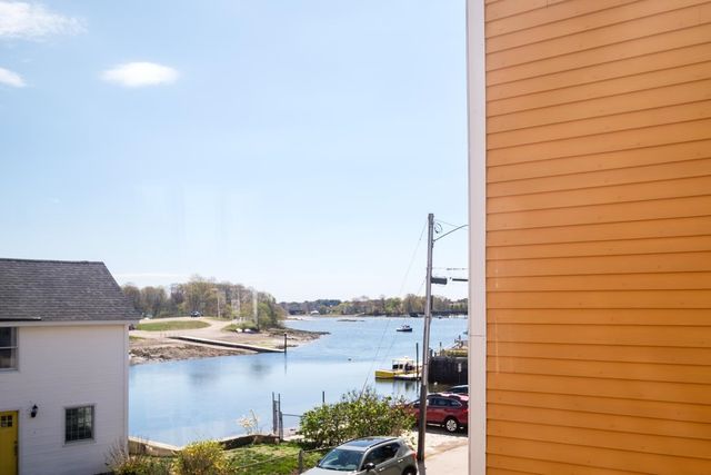 114 Mechanic Street, Portsmouth, NH 03801