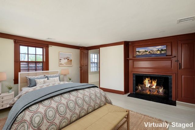 114 Mechanic Street, Portsmouth, NH 03801