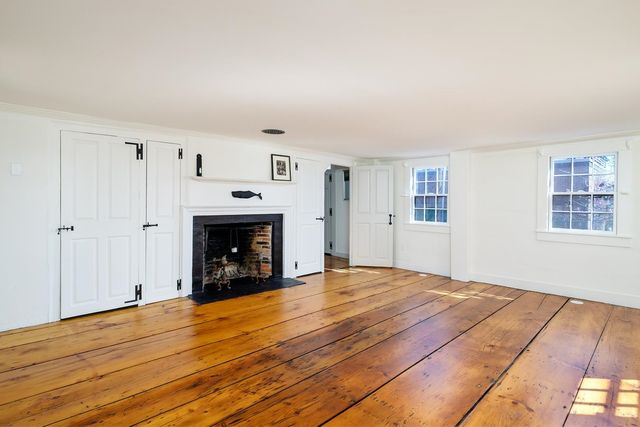 114 Mechanic Street, Portsmouth, NH 03801