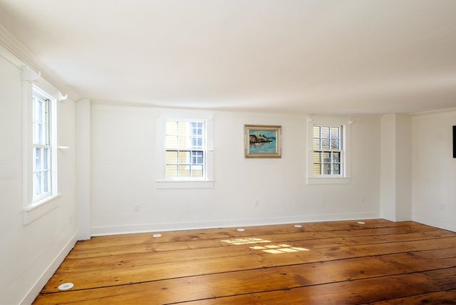 114 Mechanic Street, Portsmouth, NH 03801