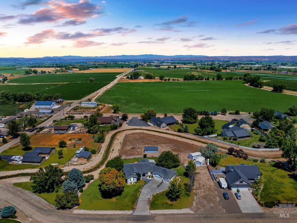 2022 Zach Boulevard, Fruitland, ID 83619