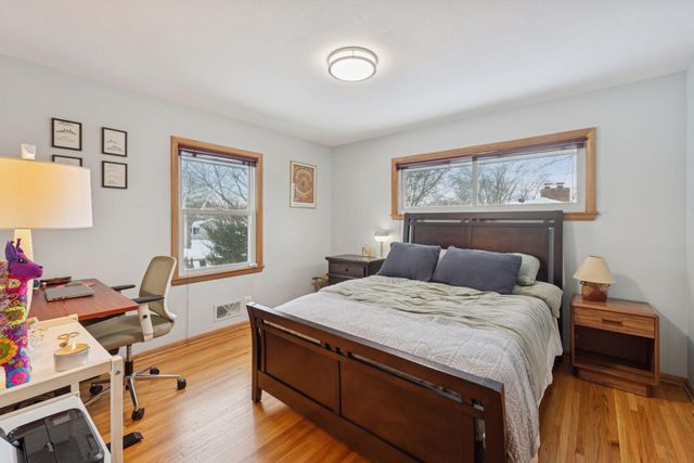 2400 Cedarwood Ridge, Minnetonka, MN 55305