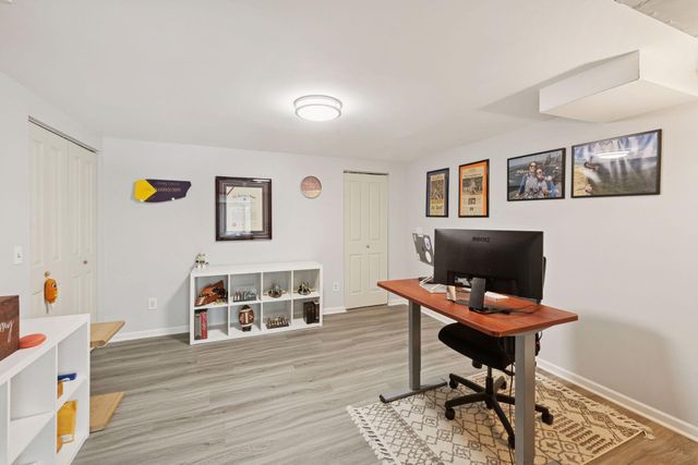 2400 Cedarwood Ridge, Minnetonka, MN 55305