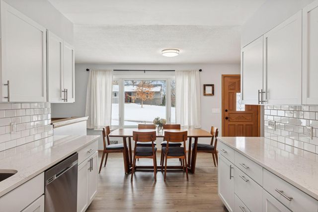 2400 Cedarwood Ridge, Minnetonka, MN 55305