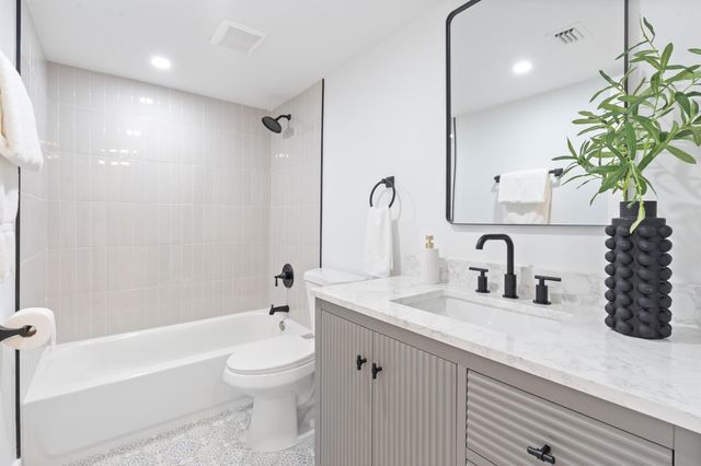 2455 Lindell Boulevard 3103, Delray Beach, FL 33444