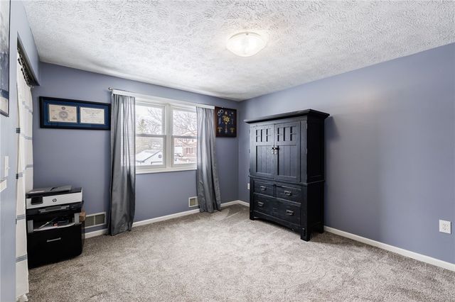 27 Parnell Drive, Riga, NY 14428