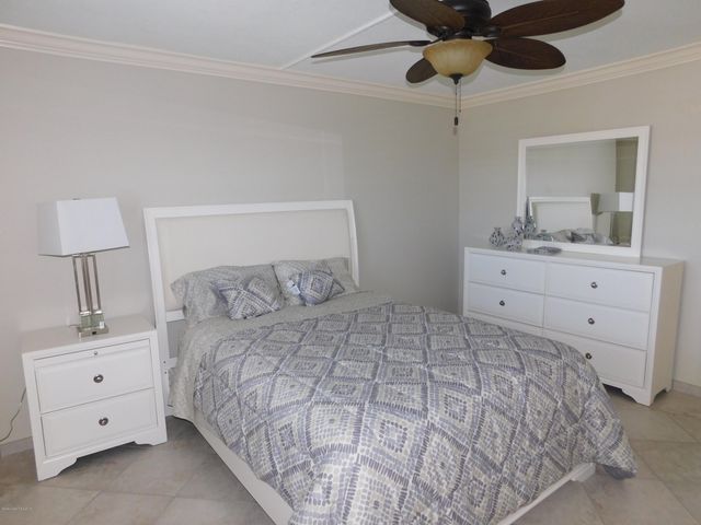 1555 N Highway A1a 504, Indialantic, FL 32903