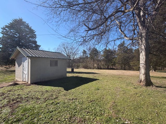 9721 Snow Hill Road, Ooltewah, TN 37363