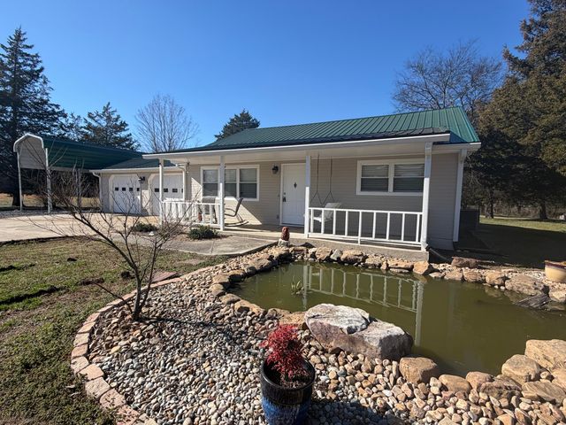 9721 Snow Hill Road, Ooltewah, TN 37363