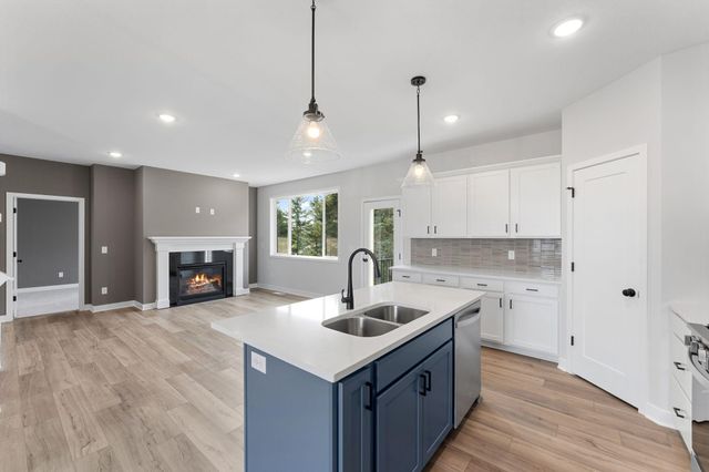 1362 Wisteria Lane, New Richmond, WI 54017
