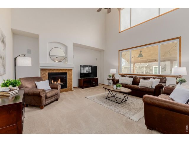 2112 Primrose Ln, Erie, CO 80516
