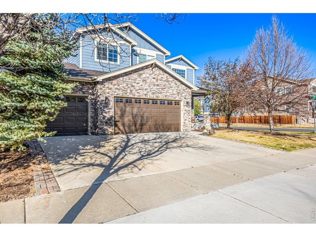 2112 Primrose Ln, Erie, CO 80516