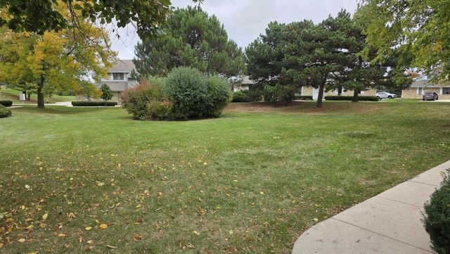 1435 Sun Valley DRIVE #201, Mount Pleasant, WI 53406