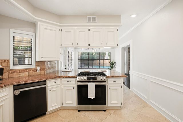 1715 Country Squire Drive Drive, Richmond, TX 77406