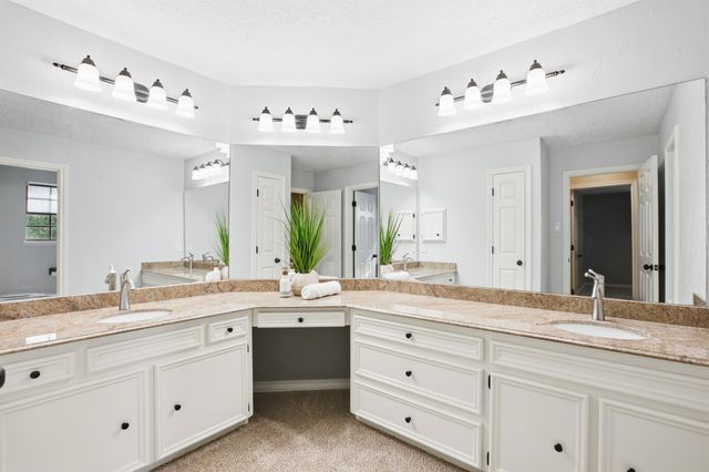 1715 Country Squire Drive Drive, Richmond, TX 77406