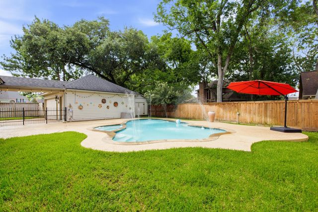 1715 Country Squire Drive Drive, Richmond, TX 77406