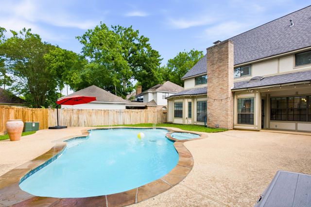 1715 Country Squire Drive Drive, Richmond, TX 77406
