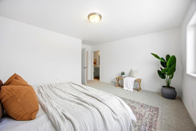 6203 87th Avenue S, Horace, ND 58047