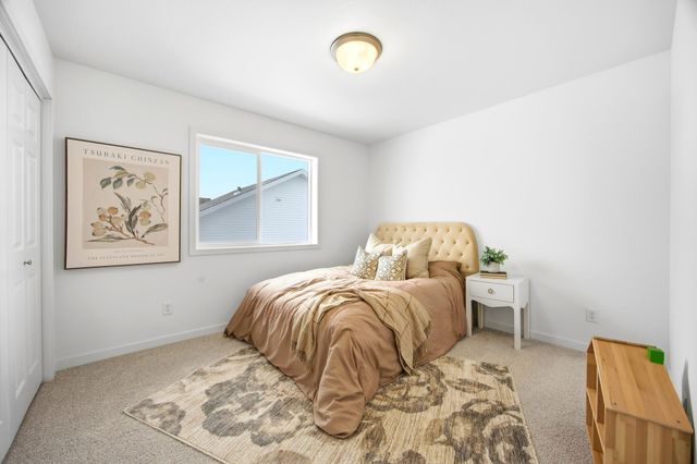 6203 87th Avenue S, Horace, ND 58047