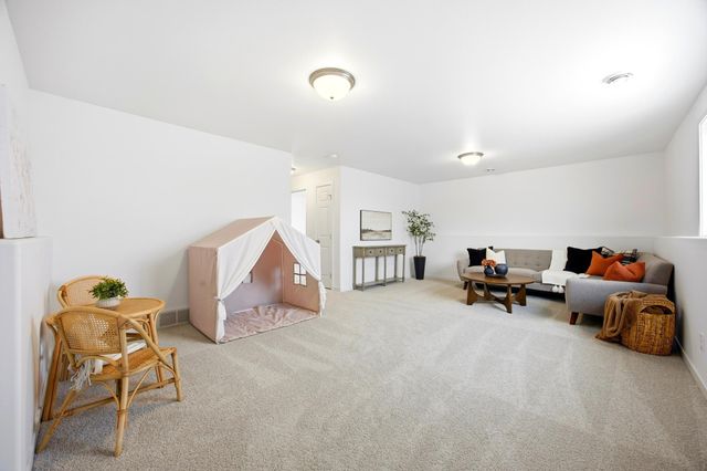 6203 87th Avenue S, Horace, ND 58047