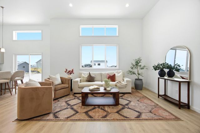 6203 87th Avenue S, Horace, ND 58047