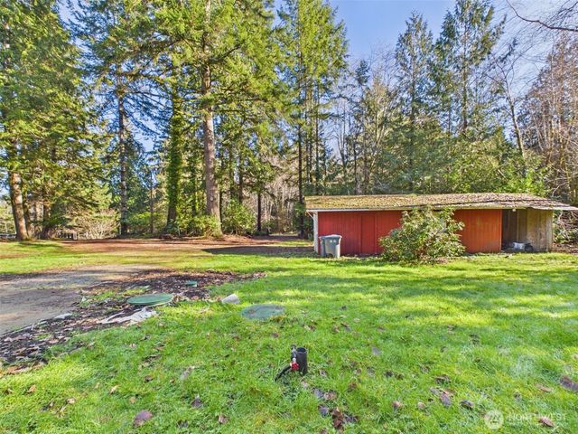 56 W Totem Drive, Elma, WA 98541