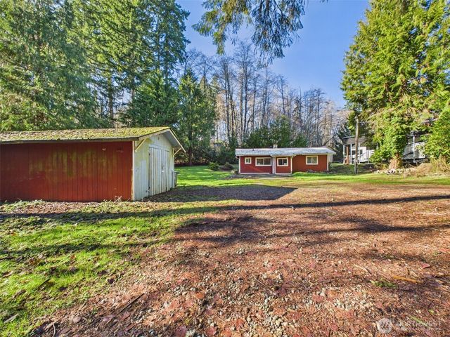 56 W Totem Drive, Elma, WA 98541