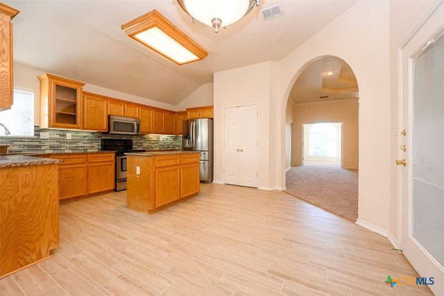 416 Canoe Drive, Harker Heights, TX 76548