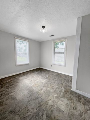 6616 Bailey Rd, Deridder, LA 70634