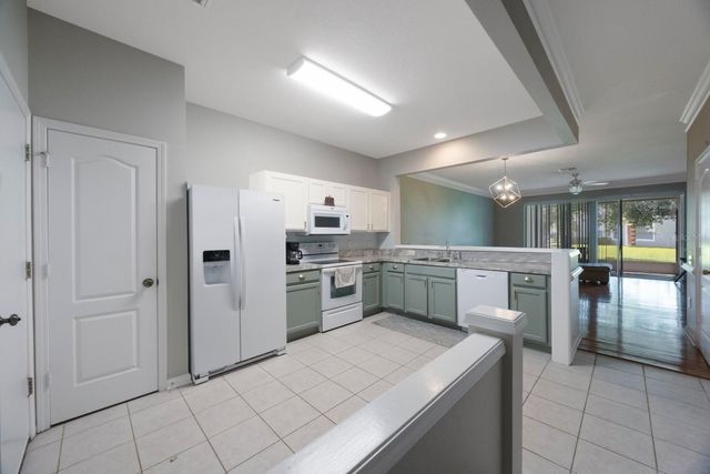 2733 CONCH HOLLOW DRIVE, Brandon, FL 33511