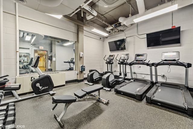 1850 N Clark Street 2803, Chicago, IL 60614