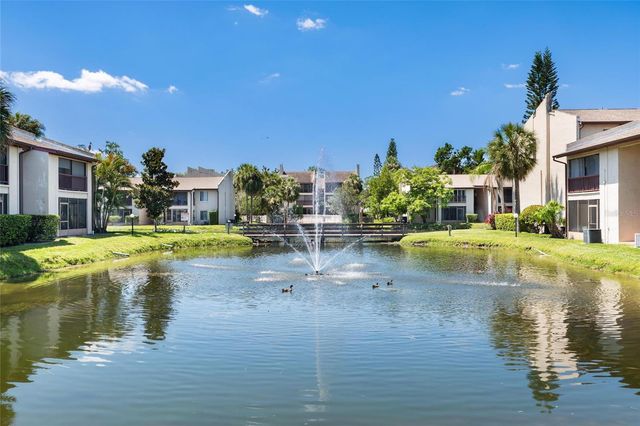 3840 N LAKE DRIVE 125, Tampa, FL 33614