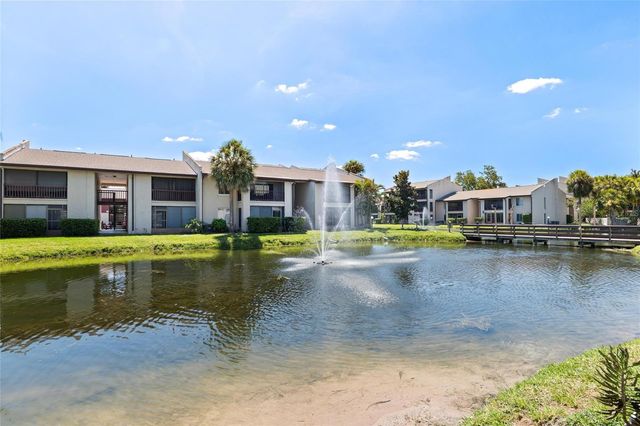 3840 N LAKE DRIVE 125, Tampa, FL 33614