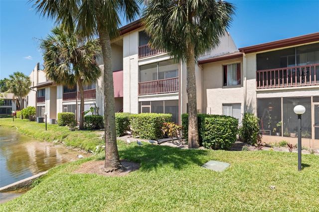 3840 N LAKE DRIVE 125, Tampa, FL 33614