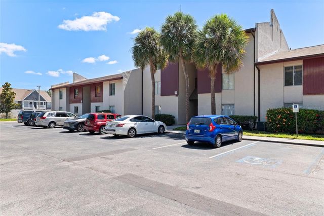 3840 N LAKE DRIVE 125, Tampa, FL 33614