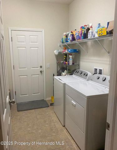 15718 Stone House Drive, Brooksville, FL 34604