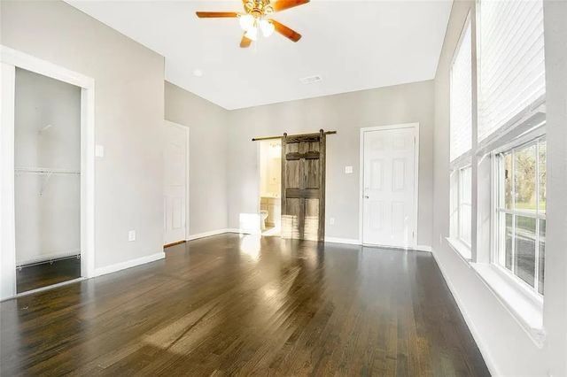 1709 Franklin Avenue, Bonham, TX 75418