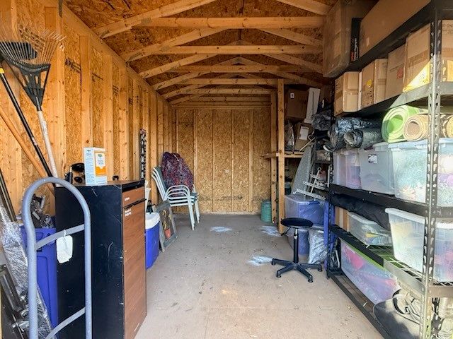 1709 Franklin Avenue, Bonham, TX 75418